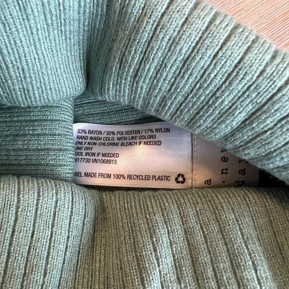 A New Day Women's Light Green Ribbed Winter Hat - NWT - Picture 6 of 7